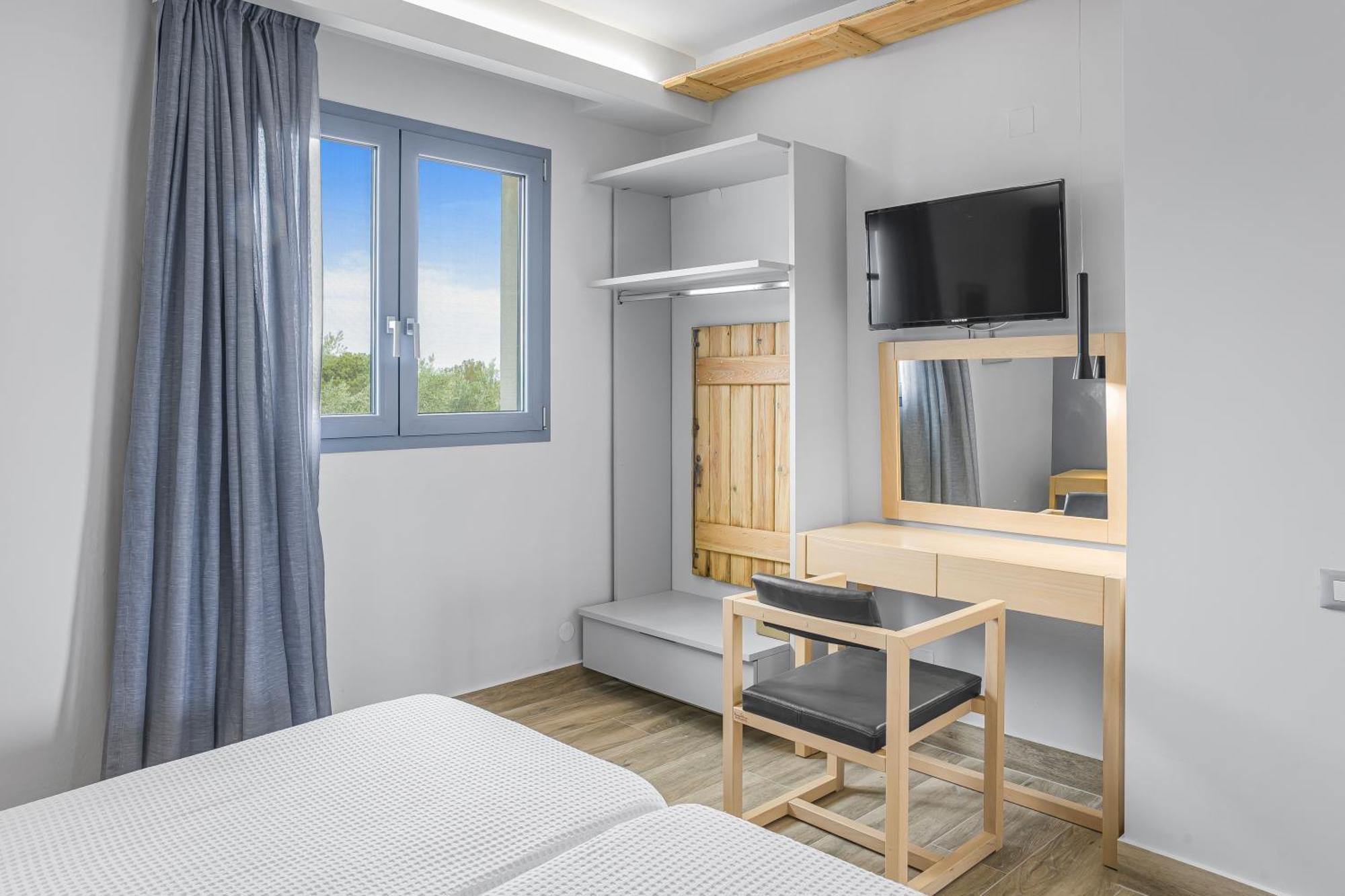 Sergiani Garden Hotel Apartments Сталида Экстерьер фото