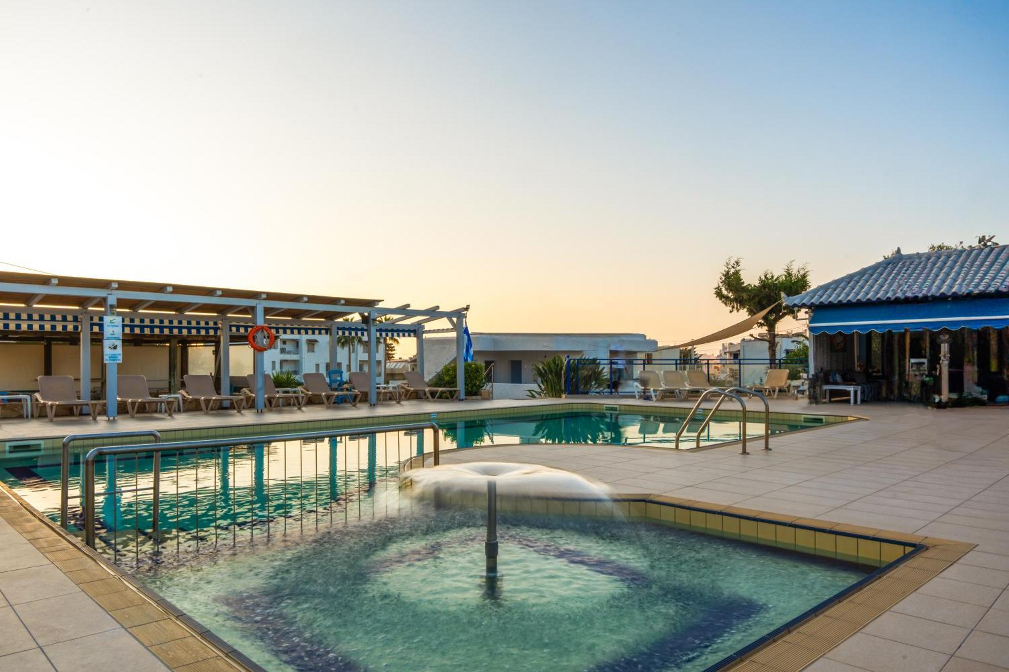 Sergiani Garden Hotel Apartments Сталида Экстерьер фото